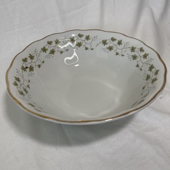 CMIELOW Poland Diana Porcelain Serving Bowl- 9in. - Picture 1 of 4